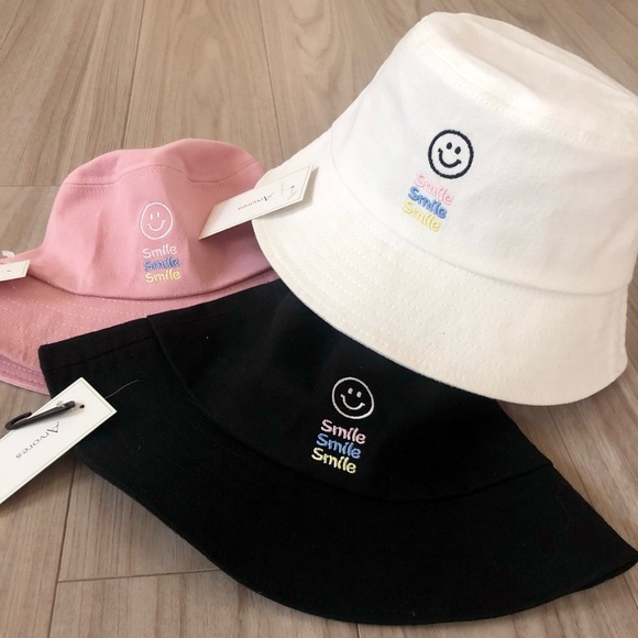 NEW Smiley Face Smile Embroidered 100% Cotton Fisherman Sun Beach Y2K Bucket Hat - Picture 13 of 13